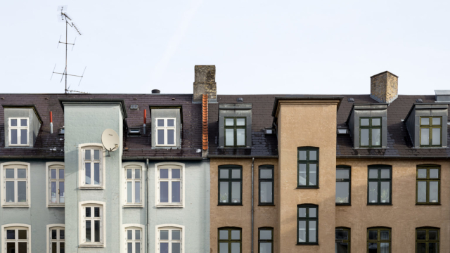 Houses in line