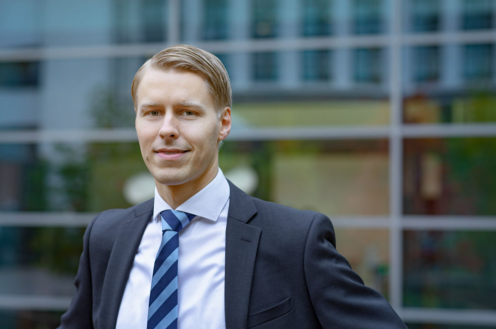 Nordean päästrategi Antti Saari kuvassa