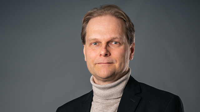 Lauri Nummenmaa - Small